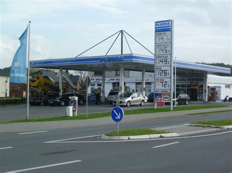pludra tankstelle legden